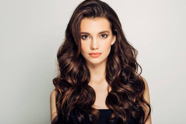 Frisuren Club – Die 15 Trendigsten Frisuren für Jeden Anlass